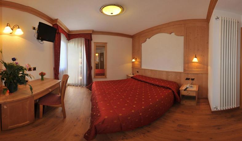 מואנה Hotel Zirmes חדר תמונה